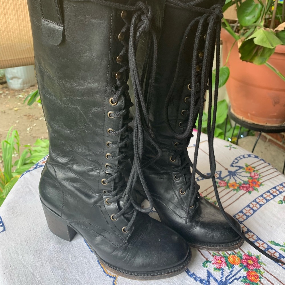 🔥FREEBIRD GRANY Distressed Leather Lace up Boot US Womens Size 8 EUC